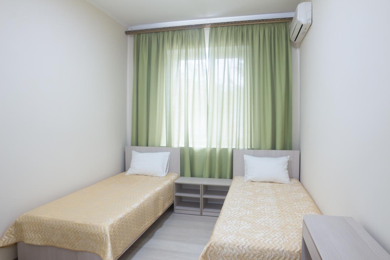 Hotel Alma Ata Zhosaly エクステリア 写真